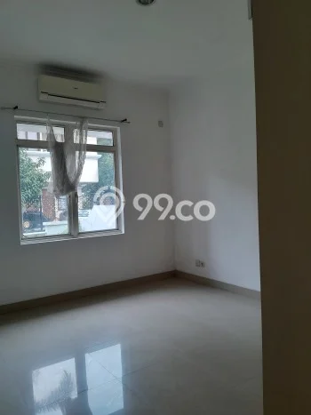Rumah sewa siap huni 4 KT di BSD Puspita Loka, Tangerang Rumah sewa siap huni 4 KT di BSD Puspita Loka, Tangerang