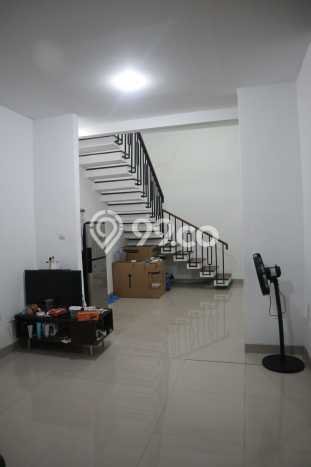 Dijual Rumah 3 Kamar Lokasi Ideal Nyaman dan Strategis di Curug Dijual Rumah 3 Kamar Lokasi Ideal Nyaman dan Strategis di Curug