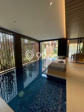 For Sale! Luxury House LT 180m2 Desain Elegan di BSD For Sale! Luxury House LT 180m2 Desain Elegan di BSD