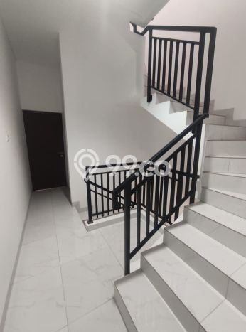 Dijual Hunian Rumah Terawat 3 KT di Duri Kepa, Jakarta Barat Dijual Hunian Rumah Terawat 3 KT di Duri Kepa, Jakarta Barat