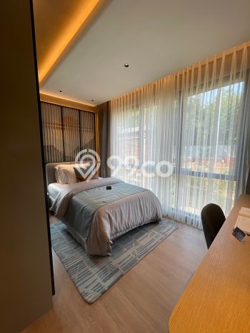 For Sale! Luxury House LT 180m2 Desain Elegan di BSD For Sale! Luxury House LT 180m2 Desain Elegan di BSD