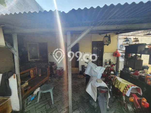 Hunian Strategis 2 KT LB 157m2 Kondisi Bagus di Gununganyar Hunian Strategis 2 KT LB 157m2 Kondisi Bagus di Gununganyar