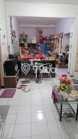 Rumah Luas Asri 3 KT Siap Pakai di Gununganyar Surabaya Rumah Luas Asri 3 KT Siap Pakai di Gununganyar Surabaya
