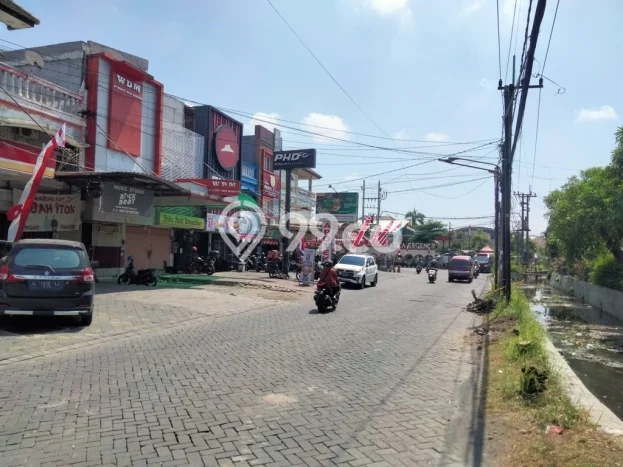 Paling Diincar! Ruko Dijual di Ketintang Harga Kompetitif Paling Diincar! Ruko Dijual di Ketintang Harga Kompetitif