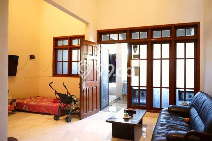 Rumah Strategis Minimalis Lb 90m2 di Wiyung, Surabaya Rumah Strategis Minimalis Lb 90m2 di Wiyung, Surabaya
