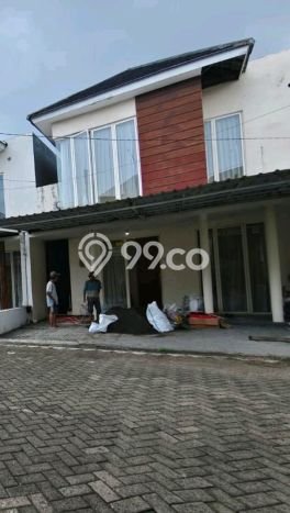 Dijual Cepat Rumah Bagus Siap Huni LB 120m2 di Rungkut, Surabaya Dijual Cepat Rumah Bagus Siap Huni LB 120m2 di Rungkut, Surabaya