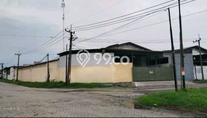 Gudang Dijual di Prime Area Surabaya Luas 1500m2 Gudang Dijual di Prime Area Surabaya Luas 1500m2