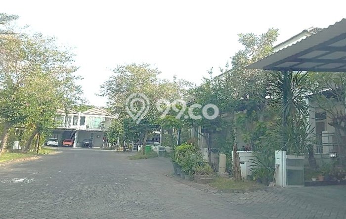 Dijual Cepat Rumah Favorit Siap Huni LB 200m2 di Wiyung, Surabaya Dijual Cepat Rumah Favorit Siap Huni LB 200m2 di Wiyung, Surabaya