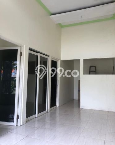 Dijual Rumah Strategis Bagus Punya 5 KT di Wiyung Surabaya SHM Dijual Rumah Strategis Bagus Punya 5 KT di Wiyung Surabaya SHM