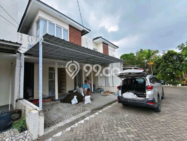 Dijual Cepat Rumah Bagus Siap Huni LB 120m2 di Rungkut, Surabaya Dijual Cepat Rumah Bagus Siap Huni LB 120m2 di Rungkut, Surabaya