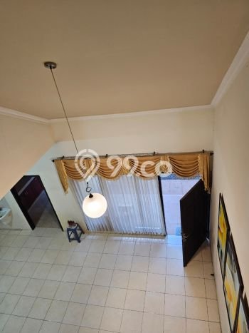 Jual Rumah Strategis Bagus Punya 5 KT di Tambaksari Surabaya SHM Jual Rumah Strategis Bagus Punya 5 KT di Tambaksari Surabaya SHM