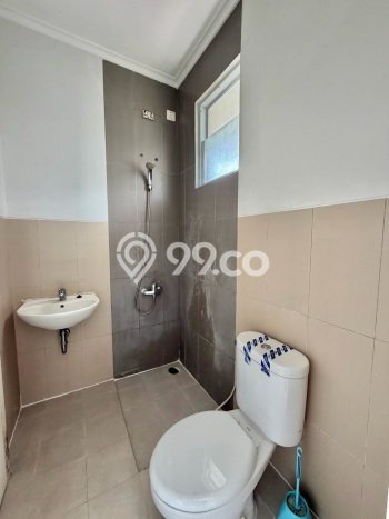 Rumah Kontrakan Tangerang LT 48m2 LB 55m2 Area Gading Serpong Rumah Kontrakan Tangerang LT 48m2 LB 55m2 Area Gading Serpong