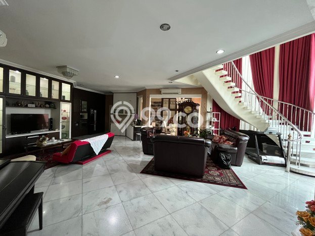 Dijual Rumah Luas Megah Dengan View Cantik di Kalideres, Jakarta Barat Dijual Rumah Luas Megah Dengan View Cantik di Kalideres, Jakarta Barat