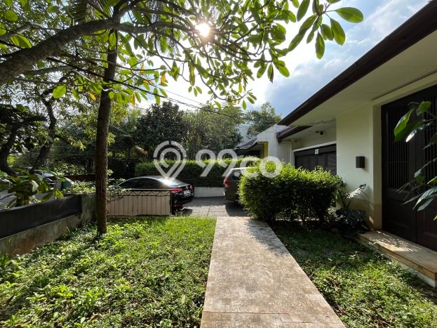 Hunian Terjangkau LT 1555m2 di Kemang Akses Mudah Hunian Terjangkau LT 1555m2 di Kemang Akses Mudah