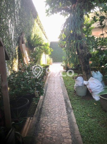 Siap Huni Rumah Mewah 6 Kamar di Jagakarsa Dekat ke Mana Saja Siap Huni Rumah Mewah 6 Kamar di Jagakarsa Dekat ke Mana Saja