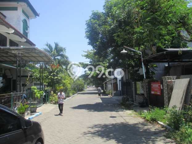 Hunian di Surabaya Kondisi Baik Minimalis Dekat Fasilitas Umum Hunian di Surabaya Kondisi Baik Minimalis Dekat Fasilitas Umum