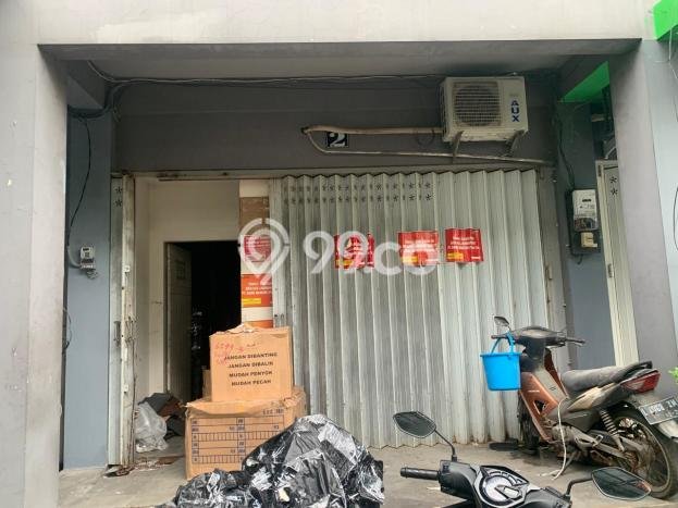 Ruko Dijual di Prime Area Surabaya Luas 300m2 Ruko Dijual di Prime Area Surabaya Luas 300m2