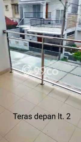 Dijual Rumah 2 Lantai Ada Kolam Renang Indoor di Taman Laguna Cibubur Dijual Rumah 2 Lantai Ada Kolam Renang Indoor di Taman Laguna Cibubur