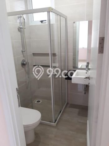 Sewa Rumah Murah di Green Lake City Jakarta Barat Punya 3 Kamar Tidur Sewa Rumah Murah di Green Lake City Jakarta Barat Punya 3 Kamar Tidur