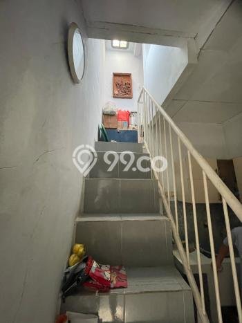 Hunian Cantik Modern Lb 180m2 di Cipondoh, Tangerang Hunian Cantik Modern Lb 180m2 di Cipondoh, Tangerang