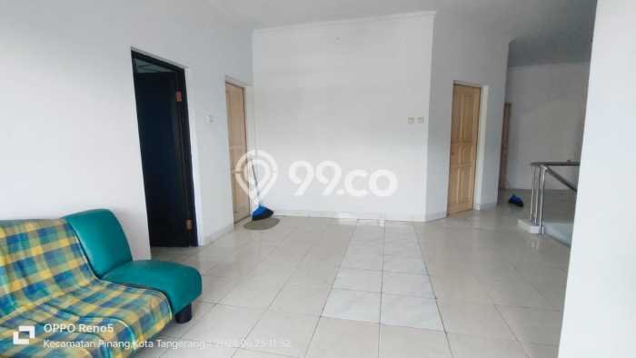 Rumah Elit Modern Tanpa Renovasi di Modernland Tangerang Rumah Elit Modern Tanpa Renovasi di Modernland Tangerang