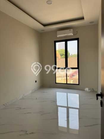 Rumah Minimalis 3 KT di BSD Griya Loka Tangerang Semi Furnished Rumah Minimalis 3 KT di BSD Griya Loka Tangerang Semi Furnished
