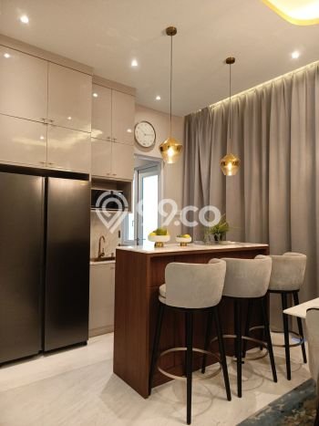 Ready to Use! Premium House LT 216m2 Desain Elegan di Gading Serpong Ready to Use! Premium House LT 216m2 Desain Elegan di Gading Serpong