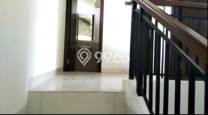 Jual Rumah Luas Megah Dengan View Cantik di BSD, Tangerang Jual Rumah Luas Megah Dengan View Cantik di BSD, Tangerang