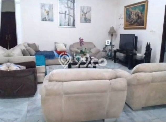 Siap Huni Rumah Mewah 5 Kamar di Menteng Dekat ke Mana Pun Siap Huni Rumah Mewah 5 Kamar di Menteng Dekat ke Mana Pun