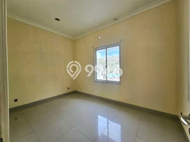 For Sale! Luxury House LT 200m2 Desain Elegan di Gading Serpong For Sale! Luxury House LT 200m2 Desain Elegan di Gading Serpong