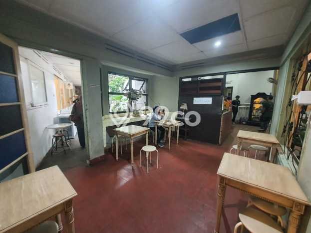 Unit Komersial Dijual di Coblong Bandung Luas Tanah 1376m2, Luas Bangunan 1376m2 Unit Komersial Dijual di Coblong Bandung Luas Tanah 1376m2, Luas Bangunan 1376m2