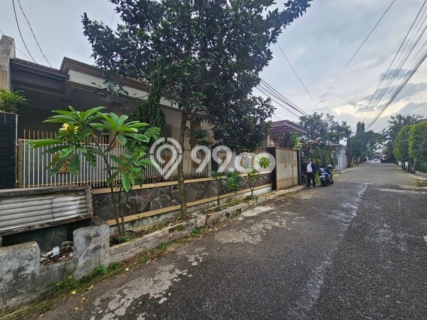 Dijual Cepat Rumah Favorit Siap Huni LB 192m2 di Cimahi Selatan, Cimahi Dijual Cepat Rumah Favorit Siap Huni LB 192m2 di Cimahi Selatan, Cimahi
