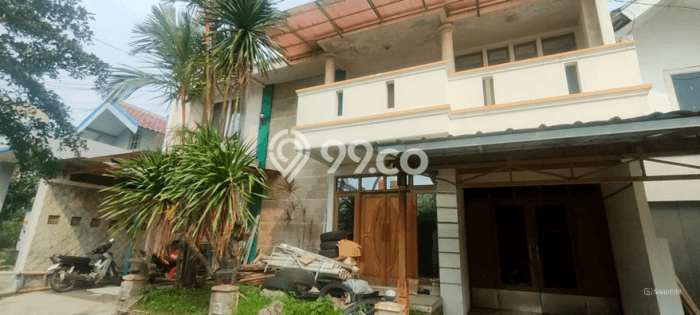 Dijual Cepat Rumah Favorit Siap Huni LB 215m2 di Cimahi Selatan, Cimahi Dijual Cepat Rumah Favorit Siap Huni LB 215m2 di Cimahi Selatan, Cimahi
