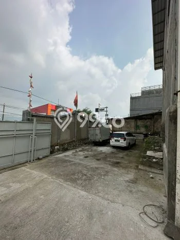 Area Ramai! Gudang Dijual di Caringin untuk Bisnis Luas Bangunan 2124m2 Area Ramai! Gudang Dijual di Caringin untuk Bisnis Luas Bangunan 2124m2