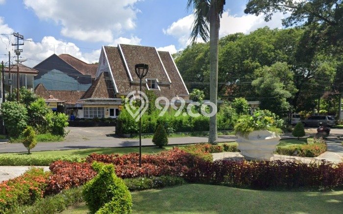 Hunian Eksklusif Siap Huni LT 900m2 di Klojen, Malang Hunian Eksklusif Siap Huni LT 900m2 di Klojen, Malang