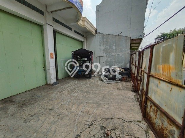 Lokasi Strategis! Dijual Ruko Bisnis di Cimahi Selatan, Cimahi Kondisi Bagus Lokasi Strategis! Dijual Ruko Bisnis di Cimahi Selatan, Cimahi Kondisi Bagus