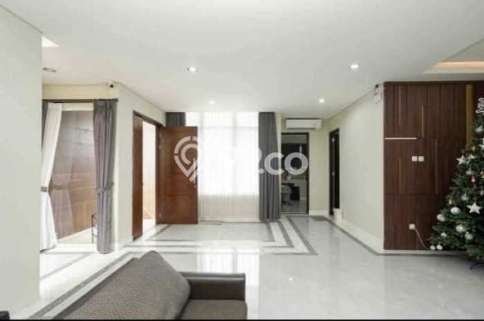 Hunian Elit LB 220m2 Siap Pakai Desain Elegan di Harapan Indah, Bekasi Hunian Elit LB 220m2 Siap Pakai Desain Elegan di Harapan Indah, Bekasi