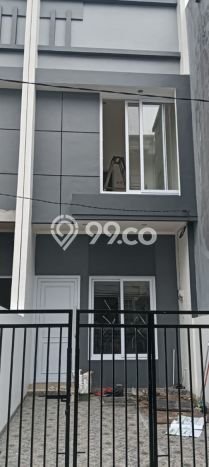 Rumah Modern Cantik 3 KT Siap Huni di Kelapa Gading Rumah Modern Cantik 3 KT Siap Huni di Kelapa Gading