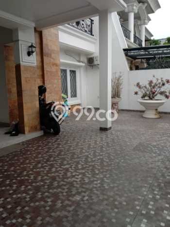 For Sale! Luxury House LT 220m2 Desain Elegan di Harapan Indah For Sale! Luxury House LT 220m2 Desain Elegan di Harapan Indah