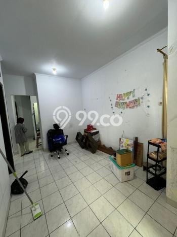 Dijual Rumah 2 Kamar Lokasi Ideal Nyaman dan Strategis di Serpong Utara Dijual Rumah 2 Kamar Lokasi Ideal Nyaman dan Strategis di Serpong Utara