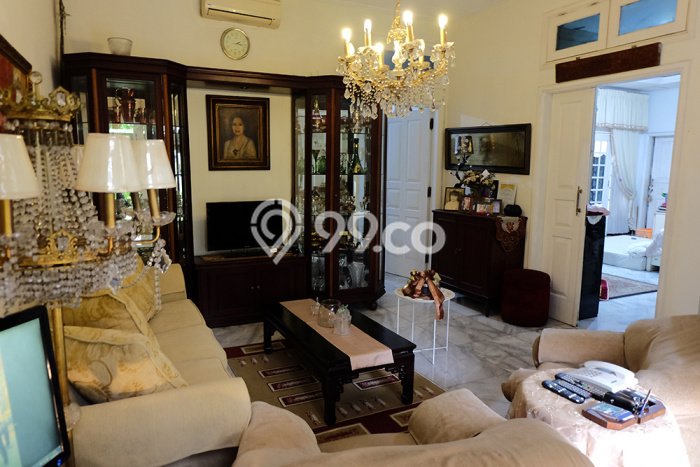 Rumah Mewah LB 398m2 Siap Pakai Desain Elegan di Pondok Indah, Jakarta Selatan Rumah Mewah LB 398m2 Siap Pakai Desain Elegan di Pondok Indah, Jakarta Selatan