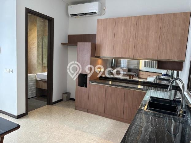 Disewakan! Rumah 4 Kamar Tidur &
4 Kamar Mandi di BSD, Tangerang Disewakan! Rumah 4 Kamar Tidur &
4 Kamar Mandi di BSD, Tangerang