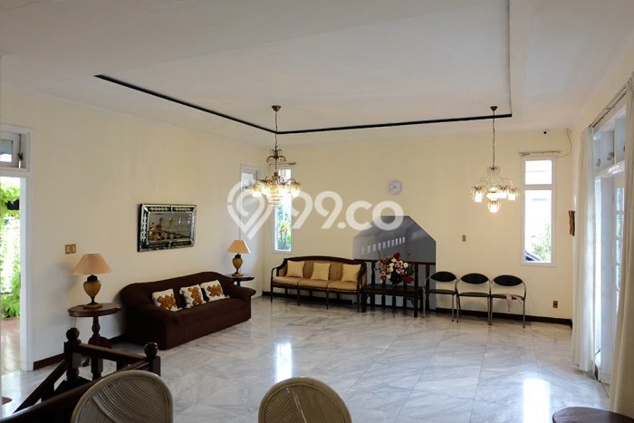 Rumah Mewah LB 398m2 Siap Pakai Desain Elegan di Pondok Indah, Jakarta Selatan Rumah Mewah LB 398m2 Siap Pakai Desain Elegan di Pondok Indah, Jakarta Selatan