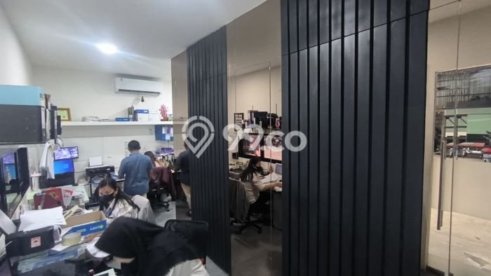 Gudang paling strategis disewakan di Cipondoh Tangerang Gudang paling strategis disewakan di Cipondoh Tangerang