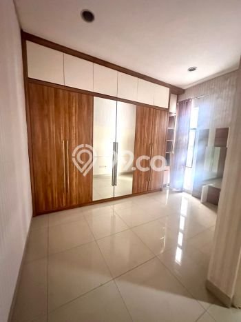 Jarang Ada! Rumah Sewa 3 Kamar Nyaman Siap Huni Green Lake City Jarang Ada! Rumah Sewa 3 Kamar Nyaman Siap Huni Green Lake City