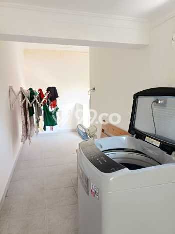 Rumah Elit Modern Tanpa Renovasi di Gading Serpong Tangerang Rumah Elit Modern Tanpa Renovasi di Gading Serpong Tangerang