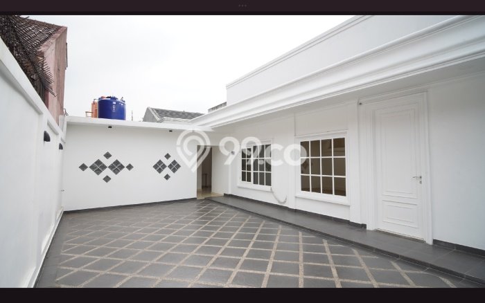For Sale! Luxury House LT 973m2 Desain Modern di Kemang For Sale! Luxury House LT 973m2 Desain Modern di Kemang