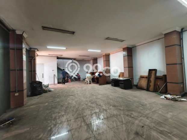 Ruko Usaha Dijual di Sawah Besar Jakarta Pusat LT 330m2 & LB 650m2 Ruko Usaha Dijual di Sawah Besar Jakarta Pusat LT 330m2 & LB 650m2