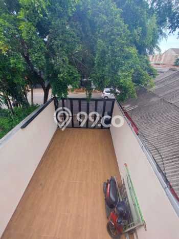 Ruko Dijual di Jakarta Selatan LT 105m2 & LB 420m2 Lokasi Terbaik! Ruko Dijual di Jakarta Selatan LT 105m2 & LB 420m2 Lokasi Terbaik!