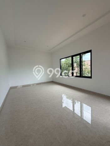 Rumah Elit Modern Siap Huni di BSD Kencana Loka Tangerang Rumah Elit Modern Siap Huni di BSD Kencana Loka Tangerang